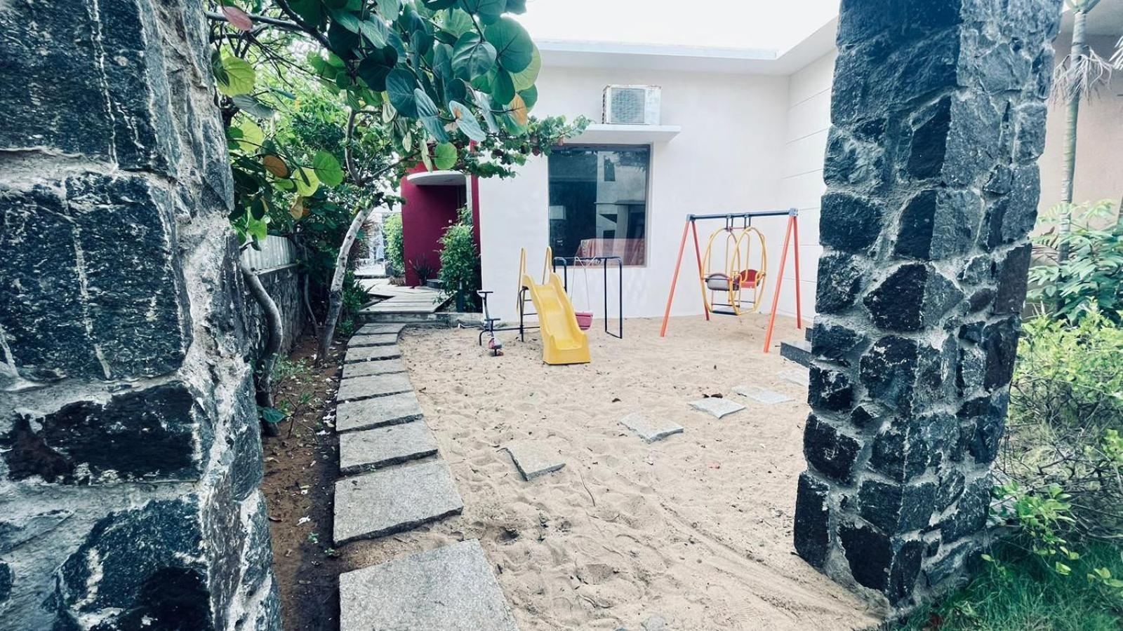 צ'נאי Barefootbay - Villa With Private Beach Access מראה חיצוני תמונה